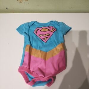 DC Comics Supergirl Costumes Baby Girl Short Sleeve Bodysuit Size 3-6 Months